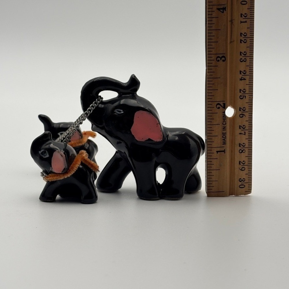 Vintage Elephant Figurine Family on Chains Mother and Babie Handpainted Japans - Picture 9 of 12